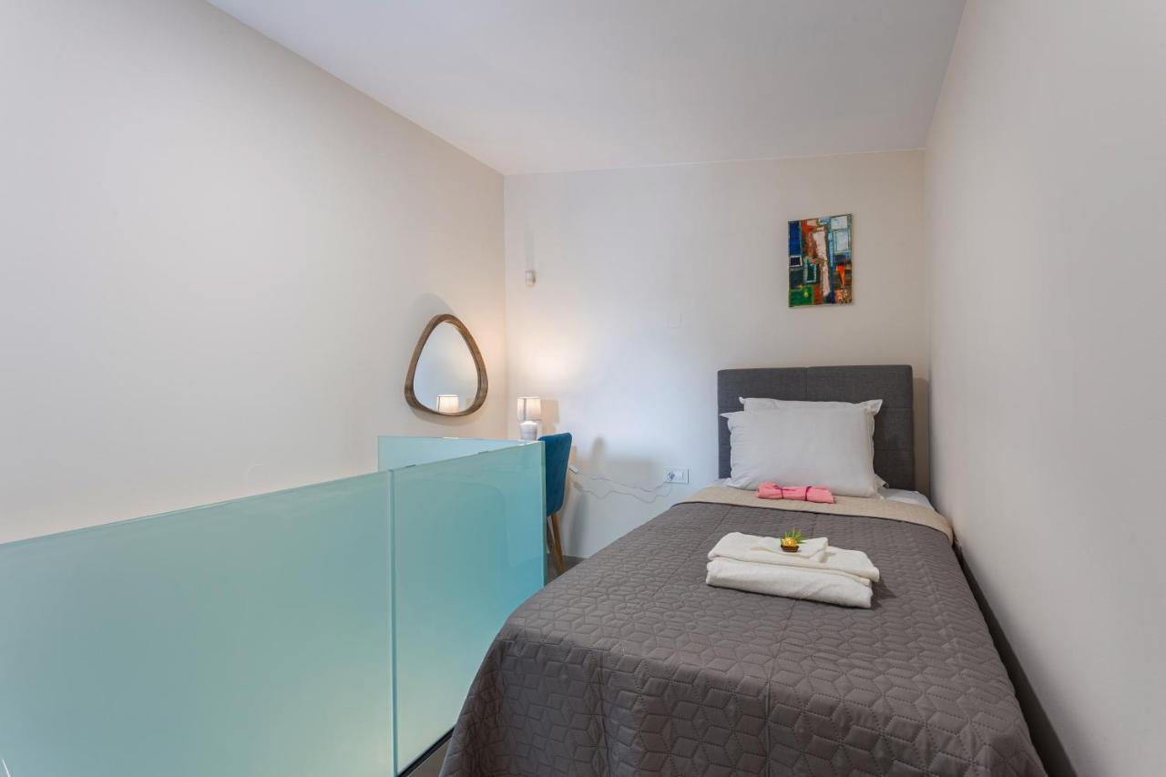 Gallery Art Apartment Ханя Екстериор снимка